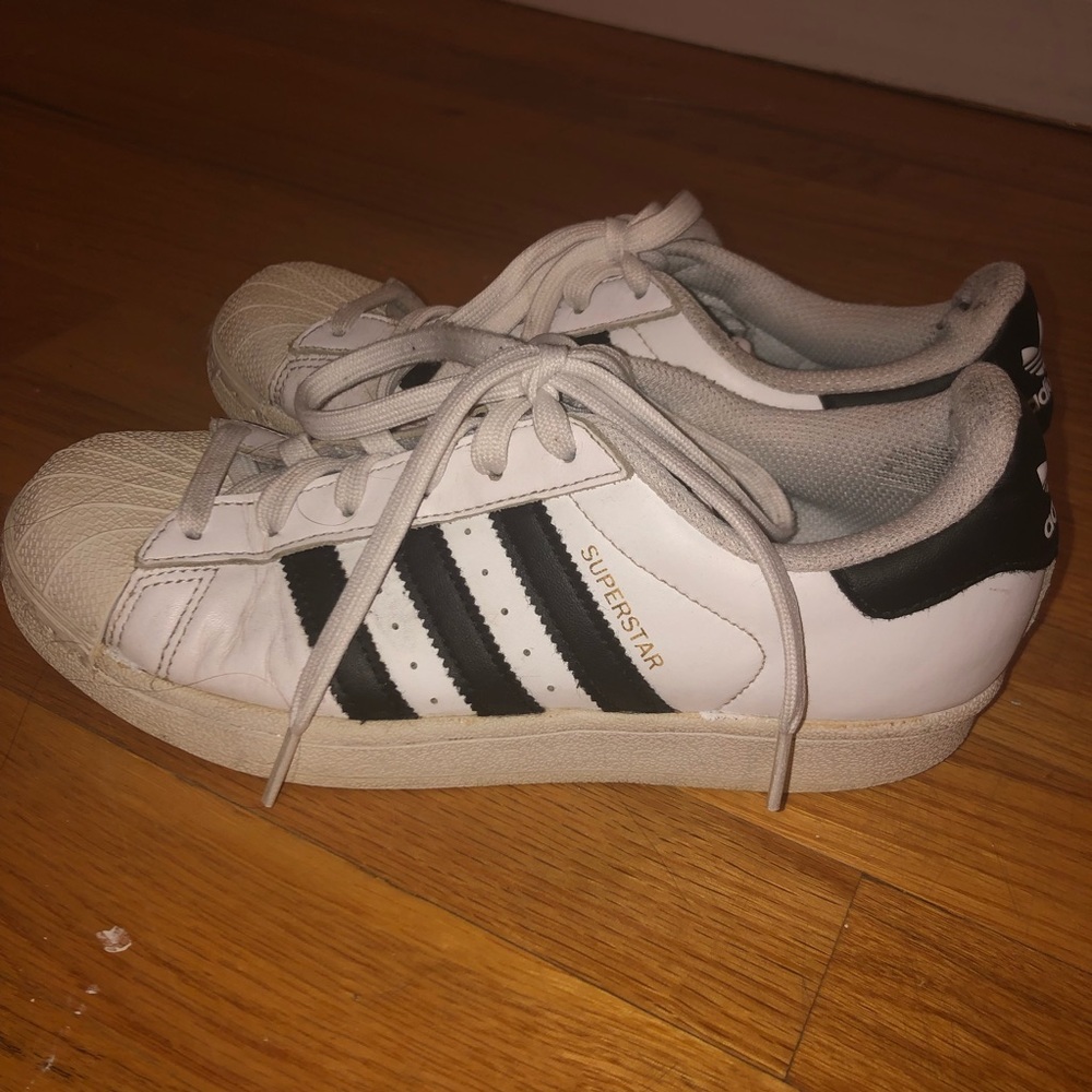 Adidas superstars 6.5 used